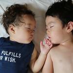 年子育児と仕事を両立するには?復帰のタイミングと年子のメリット