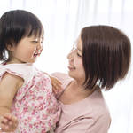 幼児期にたくさん抱っこをしよう!負担をかけない方法と人気抱っこ紐