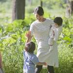3人目出産による給付金とは?お得な制度と子育て支援自治体のご紹介