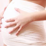 マタニティに妊婦帯は必要?戌の日に願いを込めて着けてみよう