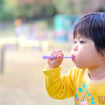 子どもが大好きシャボン玉！安全に楽しく遊ぶための方法を解説