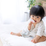 月齢で違う乳児のサイズを把握！服の選び方や足と頭囲の測り方