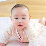 赤ちゃんが秋を心地よく過ごすには？過ごしやすい服装や温度を知ろう