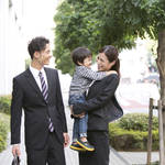 共働きは愛情不足の原因ではない。子どもを笑顔にする愛情の伝え方