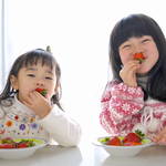 姉妹の子育てで教育をしよう!仲のよい姉妹に育てるコツを紹介