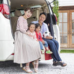 車内で子どもと快適に過ごすには?収納グッズやお出かけ時の注意点
