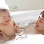 お風呂で子どもが号泣するのはなぜ?原因と対策や楽しみ方を知ろう