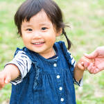 子どもが冬に半袖を着るメリット!着るときの注意点や半袖選びのコツ