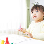 幼児のお絵かきは楽しい！ユニークな遊び方やアプリとサイトの紹介