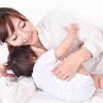 添い乳で暴れるのには理由があった!暴れる原因や対処の仕方