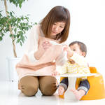 動く赤ちゃんの体温を正しく測ろう!体温計の種類と使うときの注意点