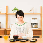 産後の授乳中なのに食欲がない原因とは？母乳のためにできる対処方法