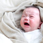 黄昏泣きをしない赤ちゃんはいるの？黄昏泣きの原因と見分け方