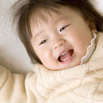 1歳8カ月の子どもの様子とは？心と体の成長とお世話のポイント