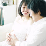 いつから妊娠中の赤ちゃんは動くの？時期や感じ方と胎動を楽しむ方法
