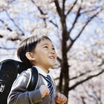 友だちの子どもに小学校入学祝いはあげる？喜ばれるプレゼントとは