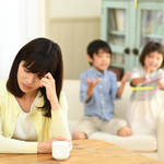 子どもの歌がうるさく感じる。大きな声で歌う原因と対応法