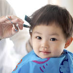 2歳の男の子の髪の毛を切るコツ！髪型を決めるポイントや便利グッズ
