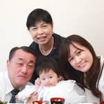 お食い初めを親族で祝いたい！祝いの席での挨拶やマナーについて