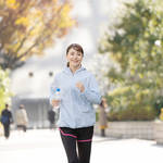 歩くことも手軽な有酸素運動！取り組みやすいウォーキングで健やかに