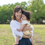 1歳は抱き癖がつくほど抱っこしたい！安心感が子どもにもたらす影響