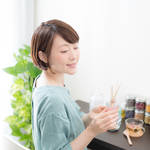 部屋の臭いにおいを消して快適な生活を！効果的な消臭グッズや対策法
