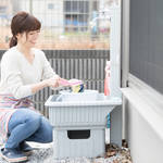 洗濯した子どもの靴の干し方とは？洗濯頻度や雨で濡れた靴の乾かし方