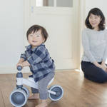 赤ちゃんでも乗れる三輪車ってある？体の成長と三輪車の意外な関係