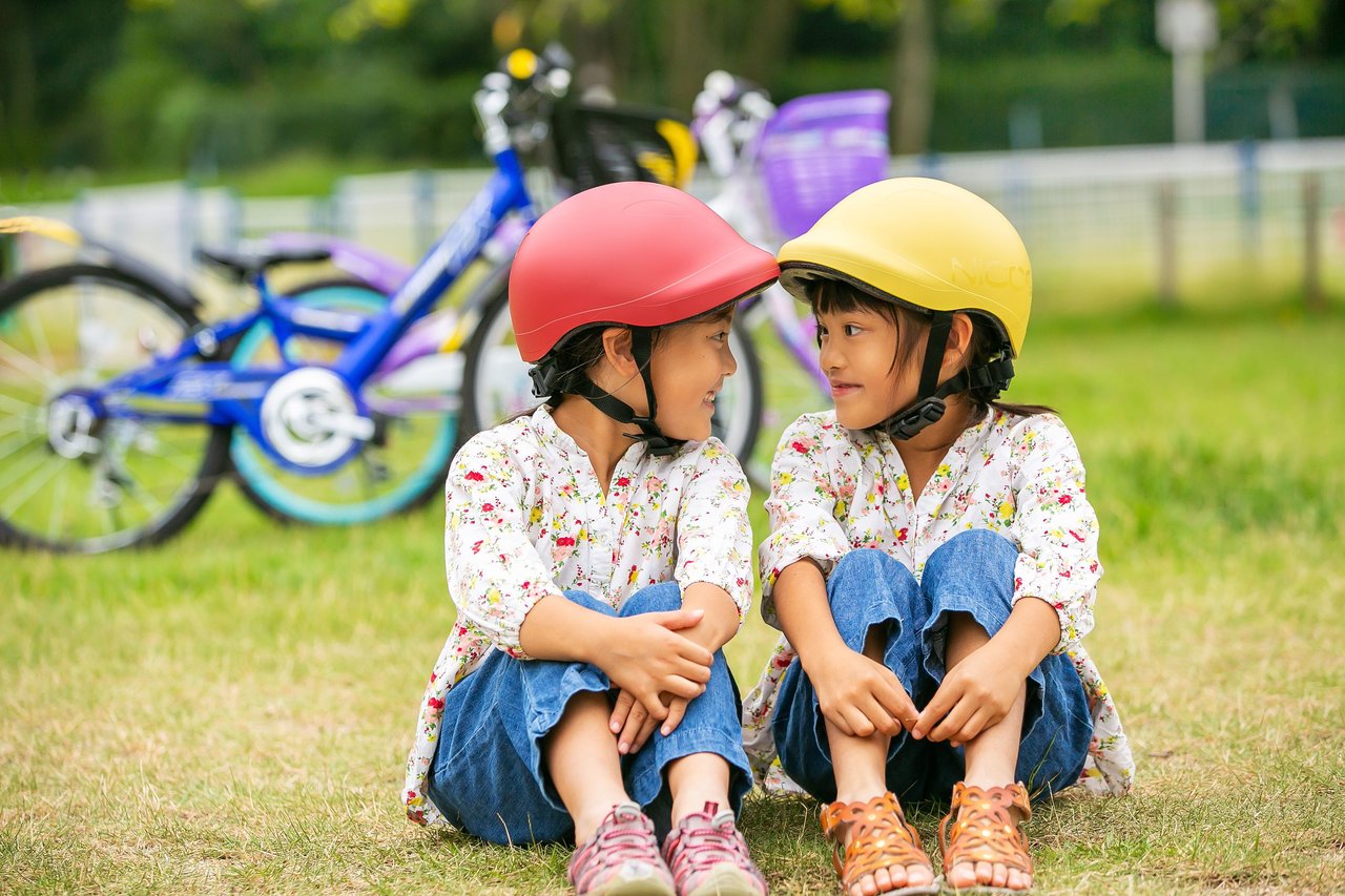 おしゃれヘルメット「nicco(ニコ)」で自転車デビューはいかが?