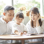 子どもが綺麗な字を書く訓練は必要?幼いころから美文字になれるコツ