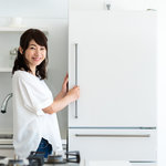 冷凍庫の霜取りはどうするの？霜取りの簡単テクニックと予防法とは