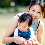 赤ちゃんに迷子紐は必要？おすすめの迷子紐や使用時の注意点