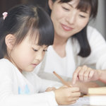 幼児英検にチャレンジしよう！英語の習熟度をはかって前向きな学習を