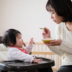 アルカリ性洗剤で赤ちゃんの食器は洗える?洗剤の特徴や注意点を紹介