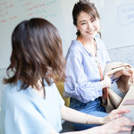 妊娠報告は朝礼ではなくまず上司へ。スムーズな勤務に繋げるアイデア