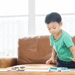 電車好きの子どもは賢いの？男の子脳の特徴や影響と接し方について