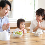 子どものしつけはいつからする?シーン別の対応法や声かけのコツとは