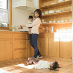 赤ちゃん返りをする年齢や理由は？上の子への上手な対応や声の掛け方