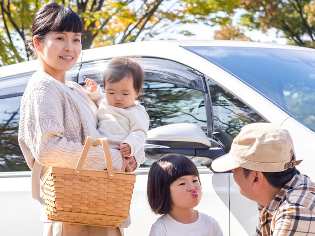 新緑シーズン到来!子連れドライブに1本3役のお助けアイテムとは?