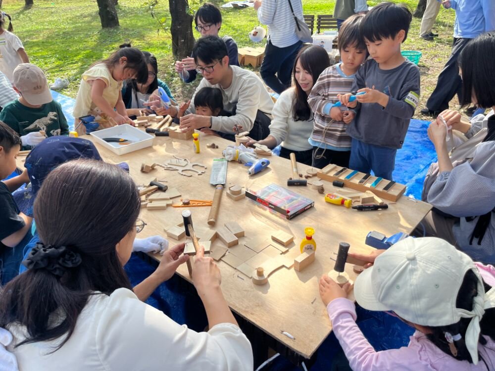 【国営木曽三川公園　河川環境楽園】自然発見館のプレーパークイベントを開催