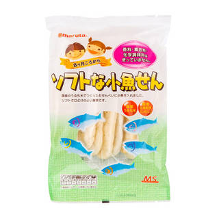 煮干粉末やあおさを練り込んだおせんべい。口どけがよくサ...