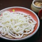 麺食い必見!奥深い 個性豊かな「うどん」の世界