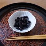 座禅豆は座禅をする時に食べたから?意外な味付けだった豆料理。