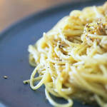 たまねぎのじっくり炒めで作るオニオンアンチョビパスタのつくり方