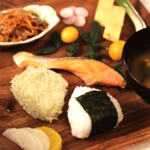 基本の一汁三菜レシピ。日本の朝食ワンプレートの作り方