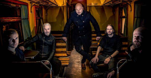 スウェーデンのエクストリーム・メタルバンド、SOILWORKが「Stålfågel」のライヴパフォーマンスビデオを公開