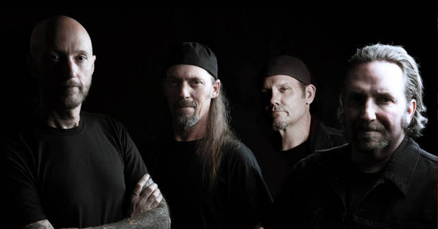SACRED REICHに元ドラマーのDave McClain再加入