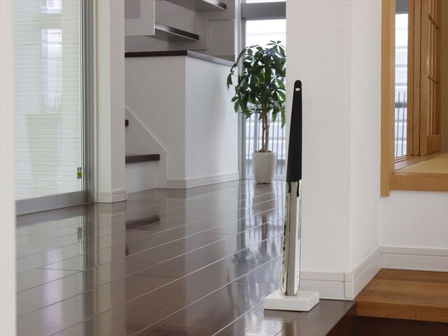 ヴェニス発 洗練されたシューホーン Utile4 が 阪急メンズ大阪に期間限定出品 靴と暮らすlifoot ライフット 靴の情報サイト