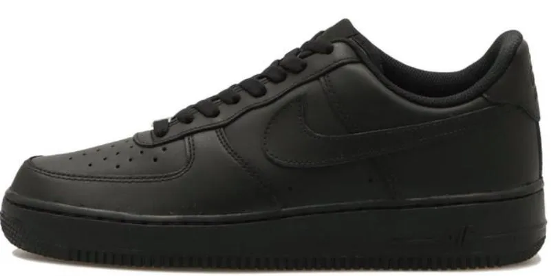 NIKE エアフォース1'07