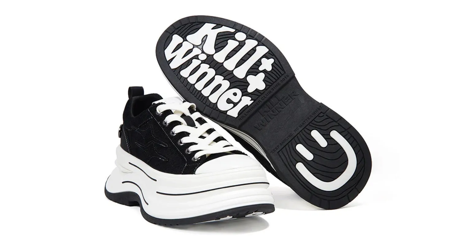 KILLWINNERのロゴとプラットフォームスニーカー